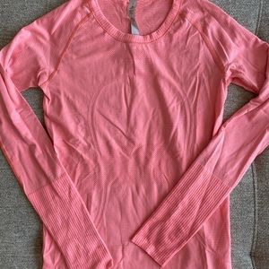 Lululemon Workout Top